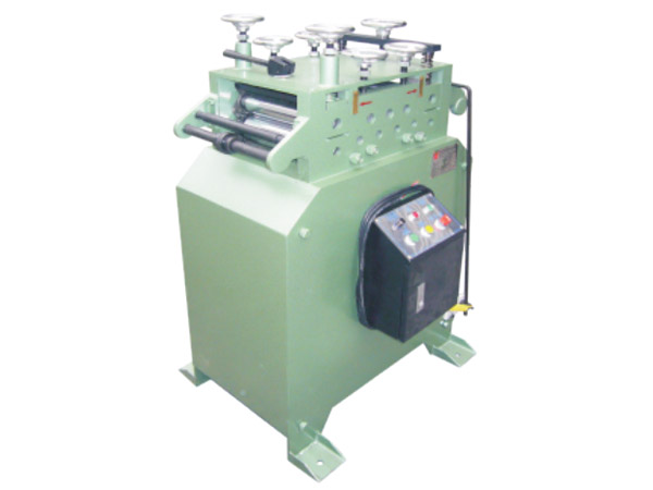 CLS材料矯(jiǎo)正機系(xi)列