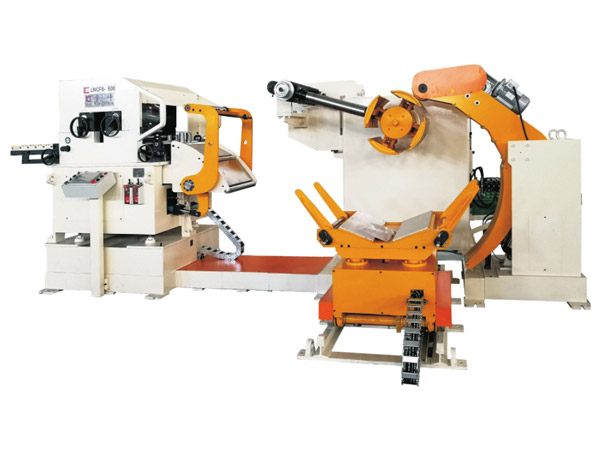 三機一體(tǐ)高配型精密(mì)型料架矯直(zhi)送料機